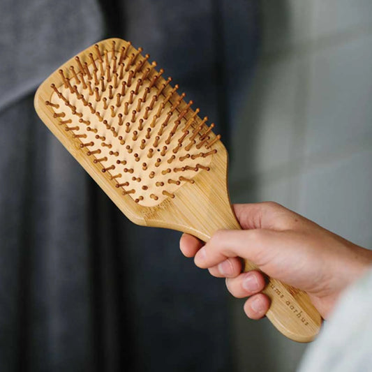 Escova de cabelo de bambu